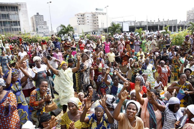 Manifestação de mulheres em Abidjan