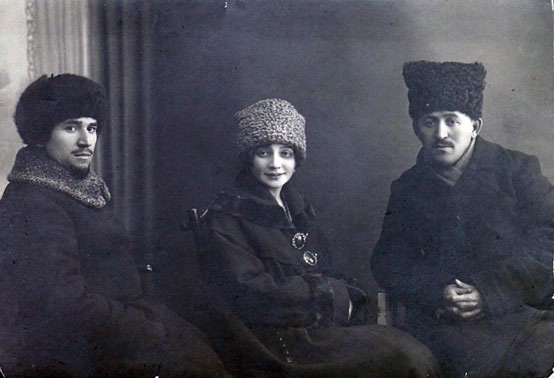 Sultan-Galiev, Fatma Erzina e I. K. Firdevs em 1919