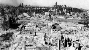 Nuremberga bombardeada